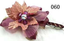 飾品批發(fā)與招商加盟 華鼎實(shí)業(yè)、卡蓮芳、海倫爾及伊麗仕的市場(chǎng)機(jī)遇