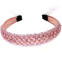 精品飾品系列 義烏小商品批發(fā)網(wǎng)的貨源優(yōu)勢(shì)與貿(mào)易策略